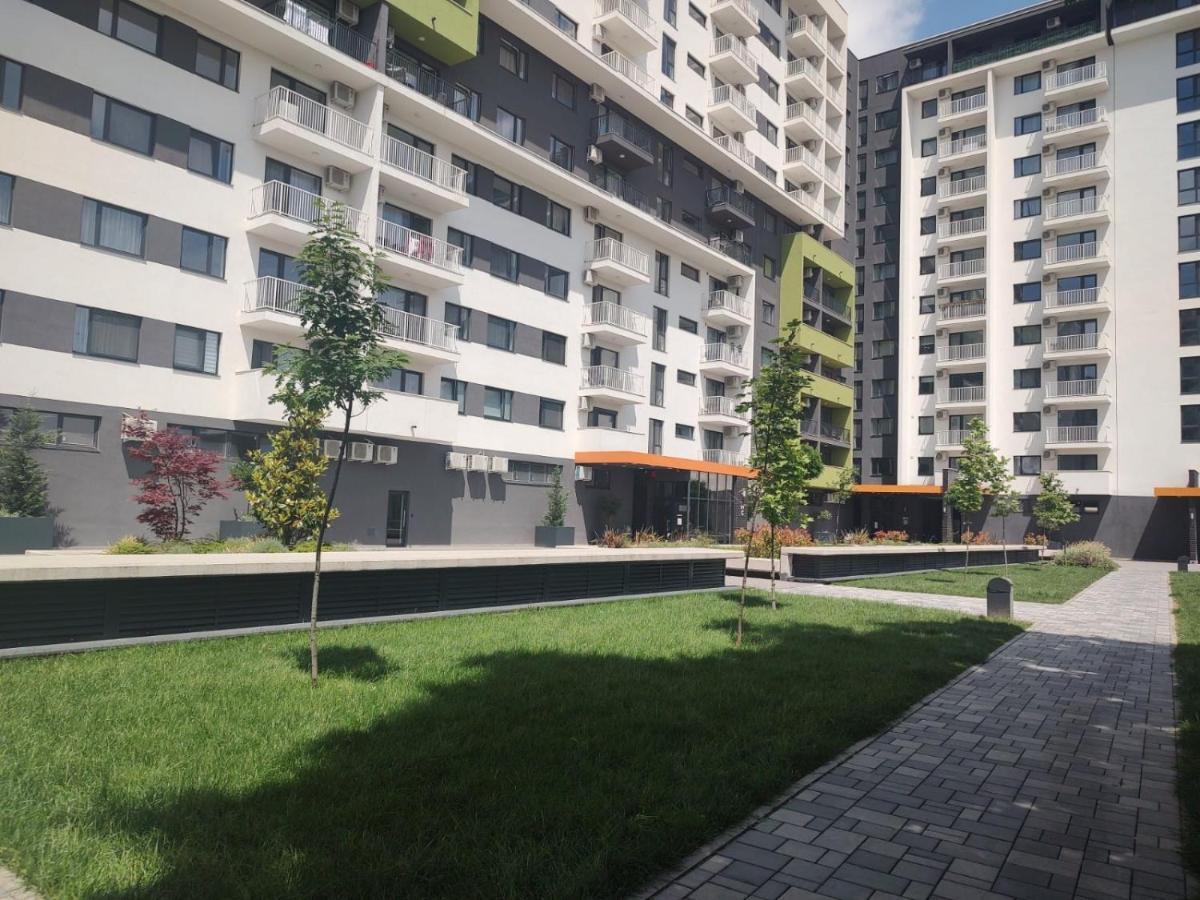 Silvia Resident Apartment Oradea Bagian luar foto