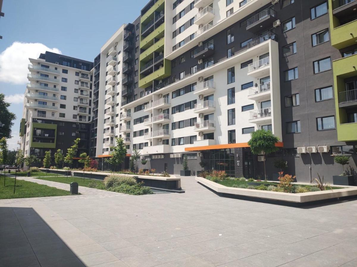 Silvia Resident Apartment Oradea Bagian luar foto