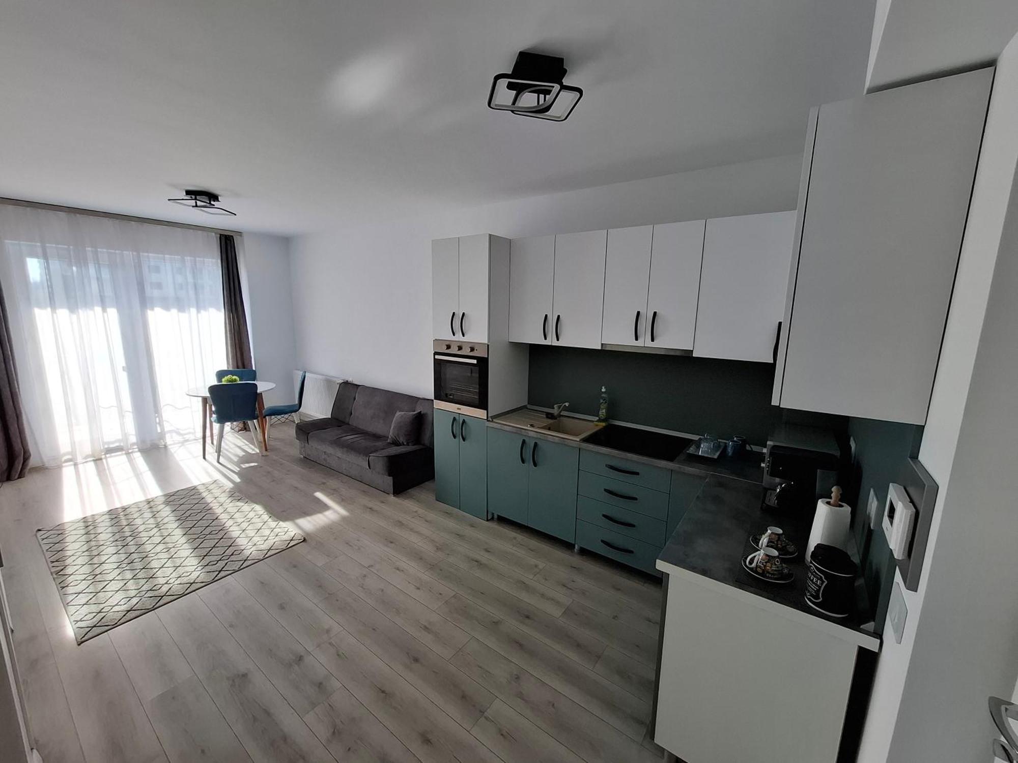 Silvia Resident Apartment Oradea Bagian luar foto